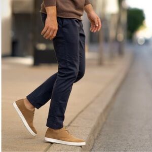 Nisolo Men’s Diego Everyday Sneaker in Gray